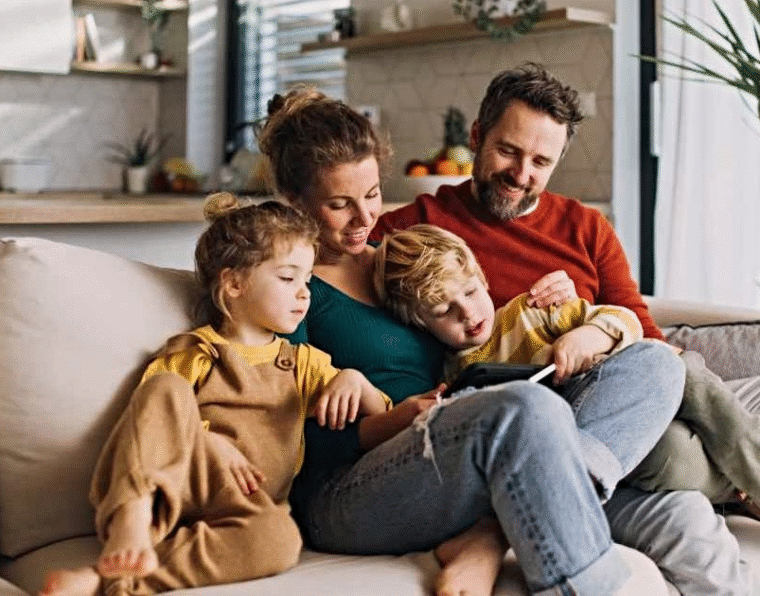 parents and children are reading together